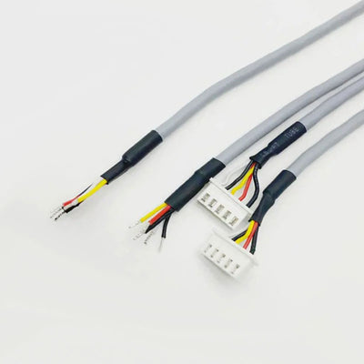 Специальный силовой кабель UL2464 24 AWG, многожильный, с клеммами, экранированный, с защитными муфтами для клемм. 