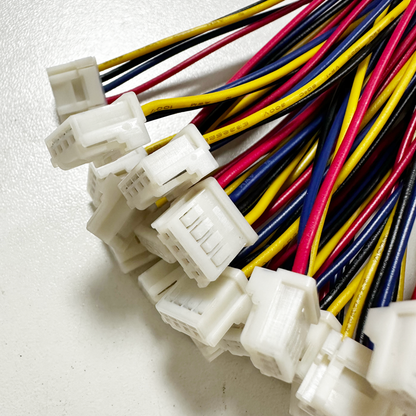 YEONHO 20071HR-H04E 2.0mm Lock Wire to Board Vertical Horizontal Cable Assembly Wire Customized