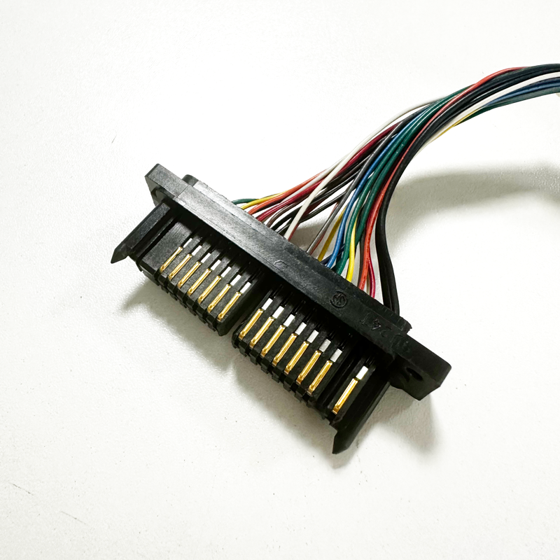 HRS DF11 to QR/P4-32P-C(21) Small Rectangular High Pin Count Rack and Panel Crimp Connector Wires for Racks and Panels 