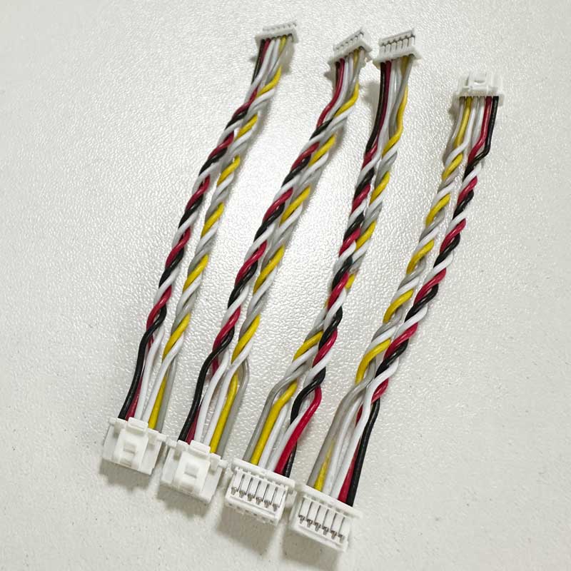 Molex 5013300600 1.00mm Pitch Pico-Clasp Wiring Harness Low-Halogen Receptacle Crimp Housing Single Row with Inner Positive Lock 6 Circuits White