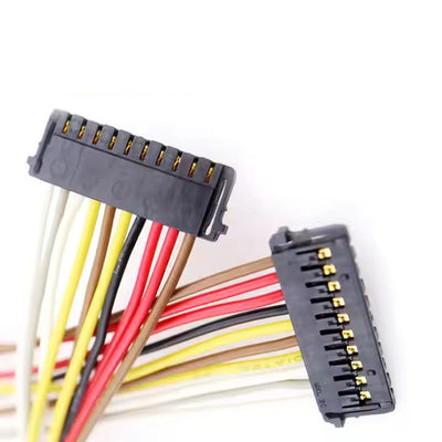 Комплект разъемов Molex 504051 серии с шагом 1,5 мм. 
