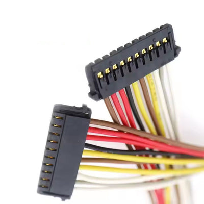 Комплект разъемов Molex 504051 серии с шагом 1,5 мм. 