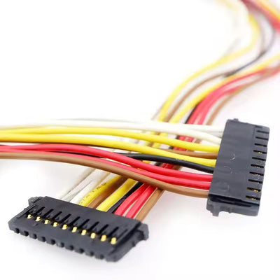 Комплект разъемов Molex 504051 серии с шагом 1,5 мм. 